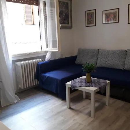 Main square cozy flat * Rimini